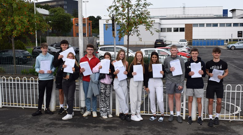 GCSE Results Day 2021